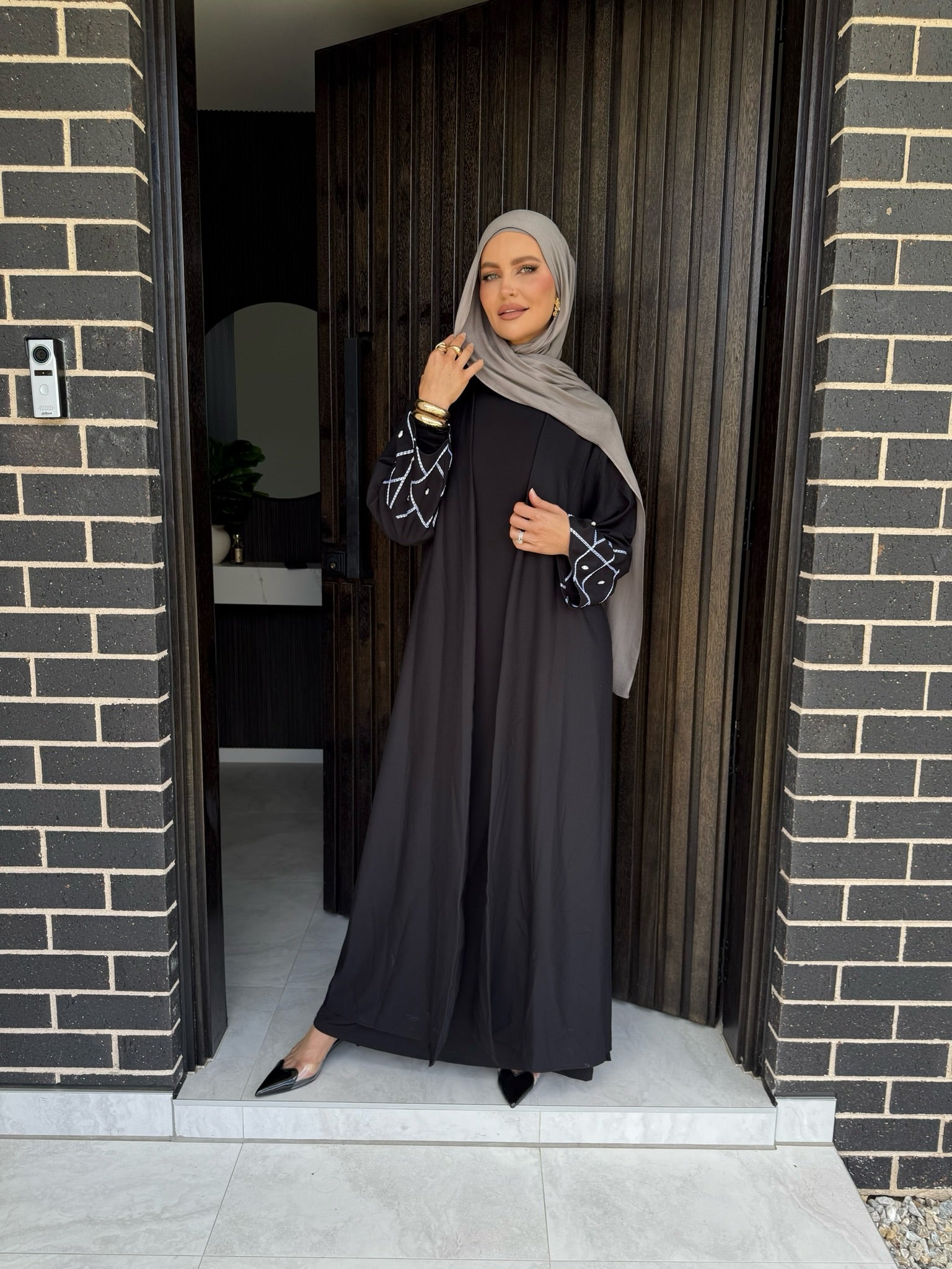 Diamond sleeve open Abaya