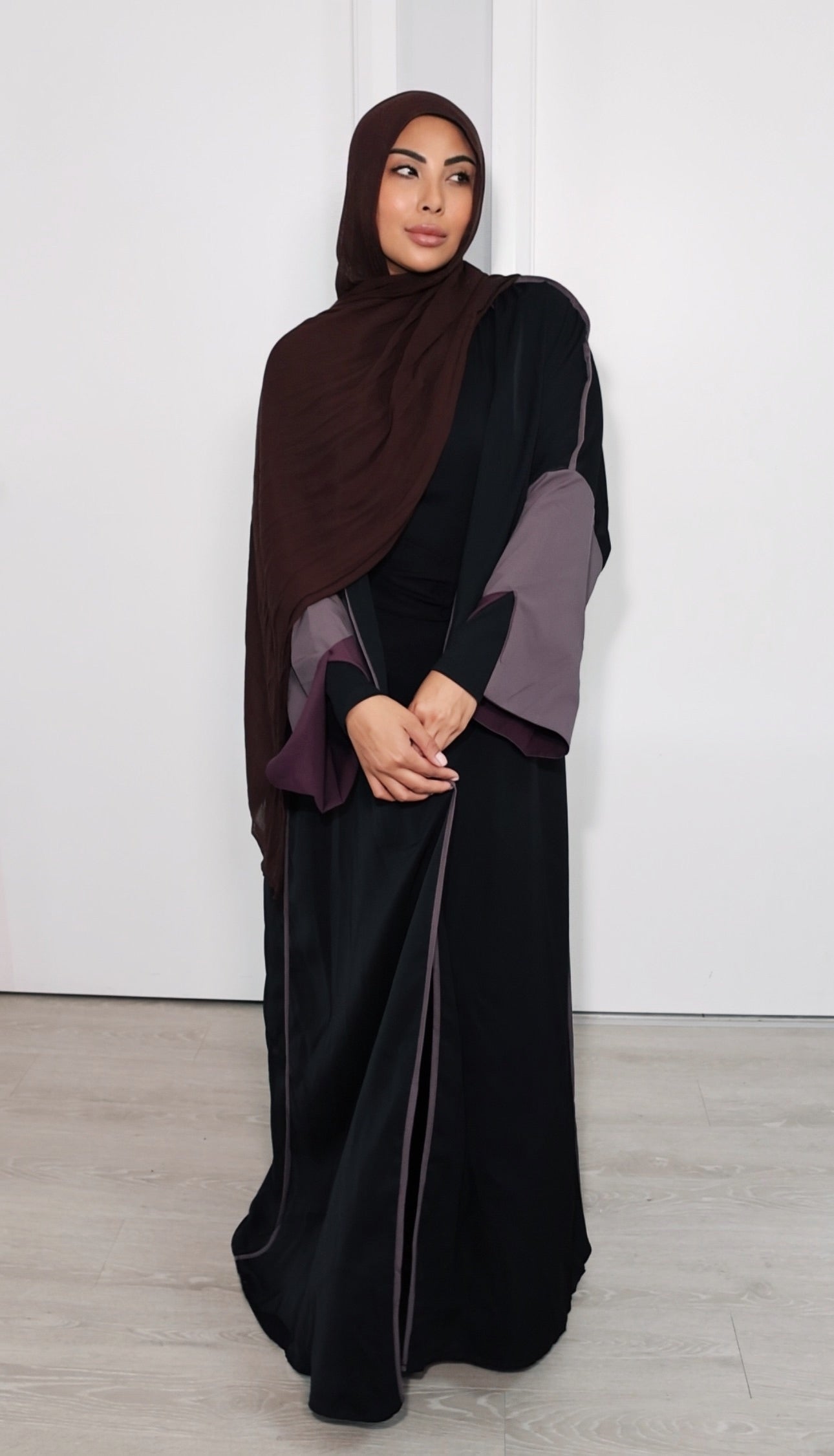 Layali Abaya