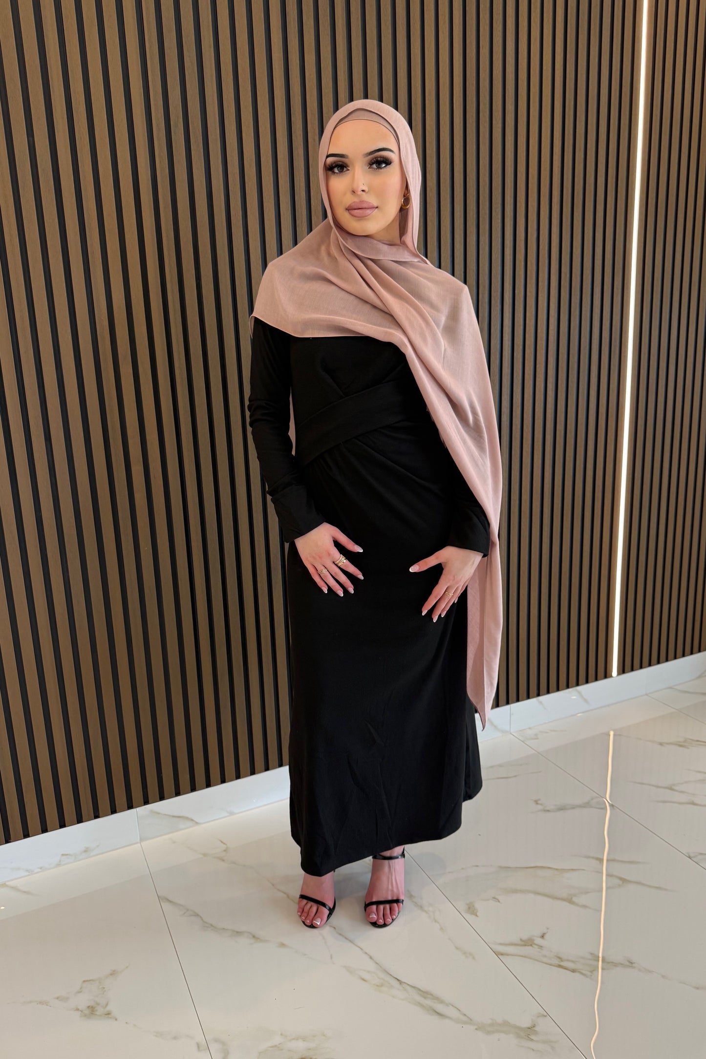 Saleha Dress - Black