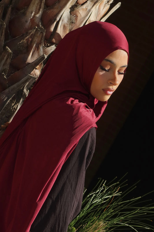 Burgundy Liquid jersey hijab