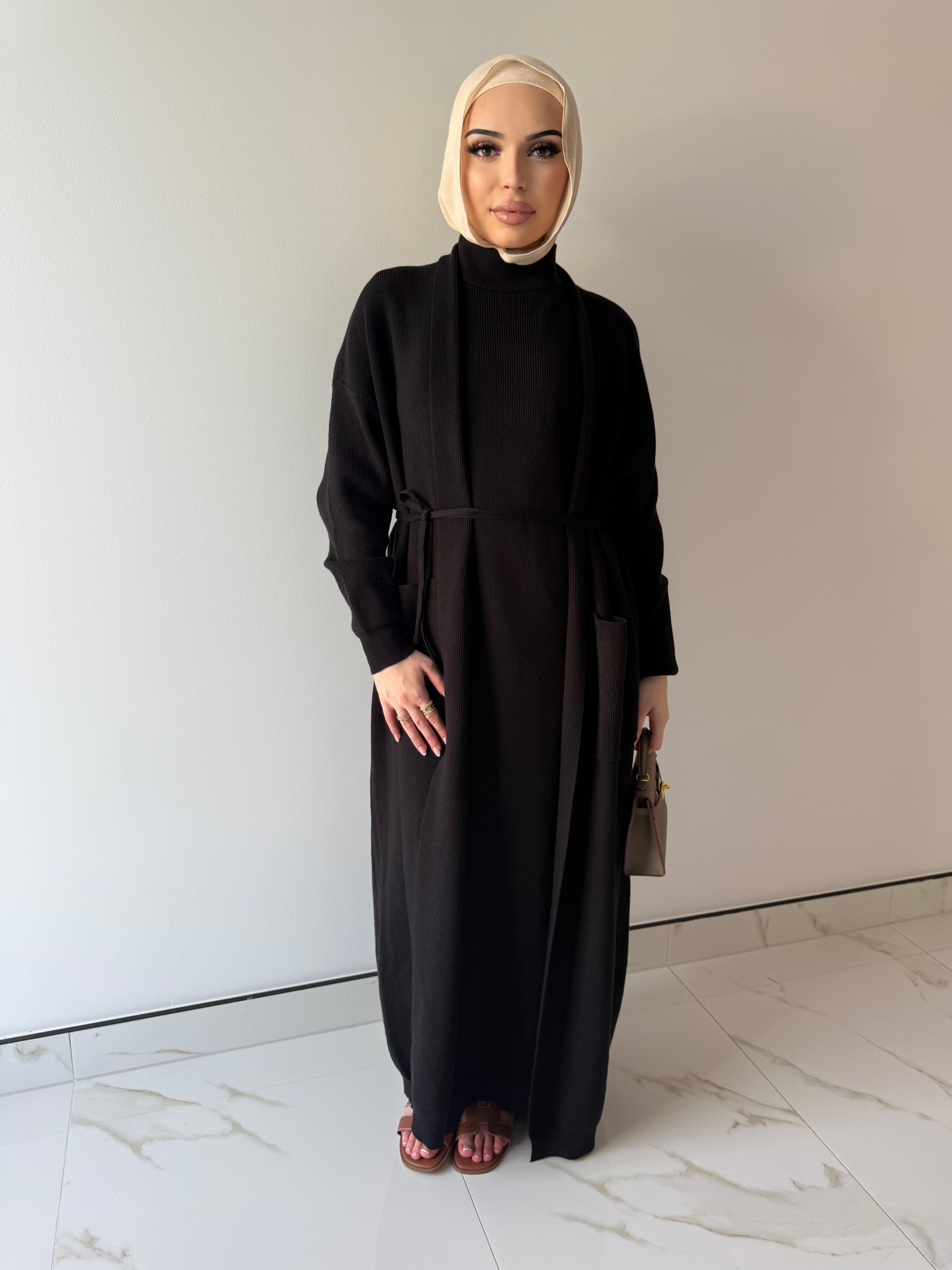 Ayah knitted set