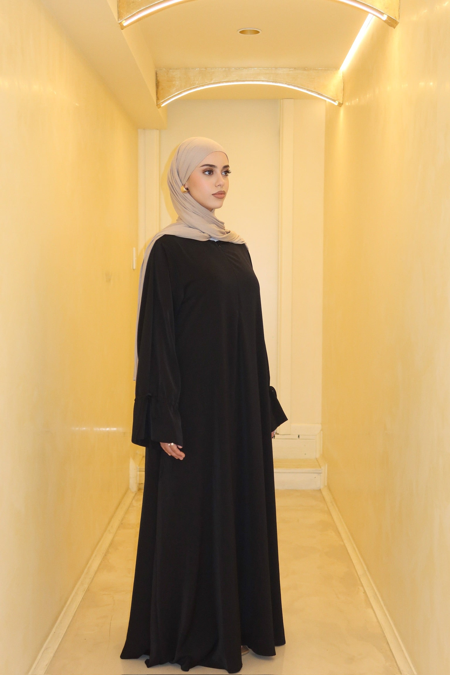 Ziyara Abaya