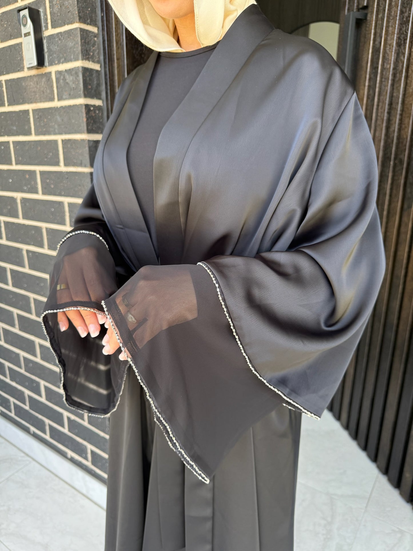 Zahra Abaya - Black