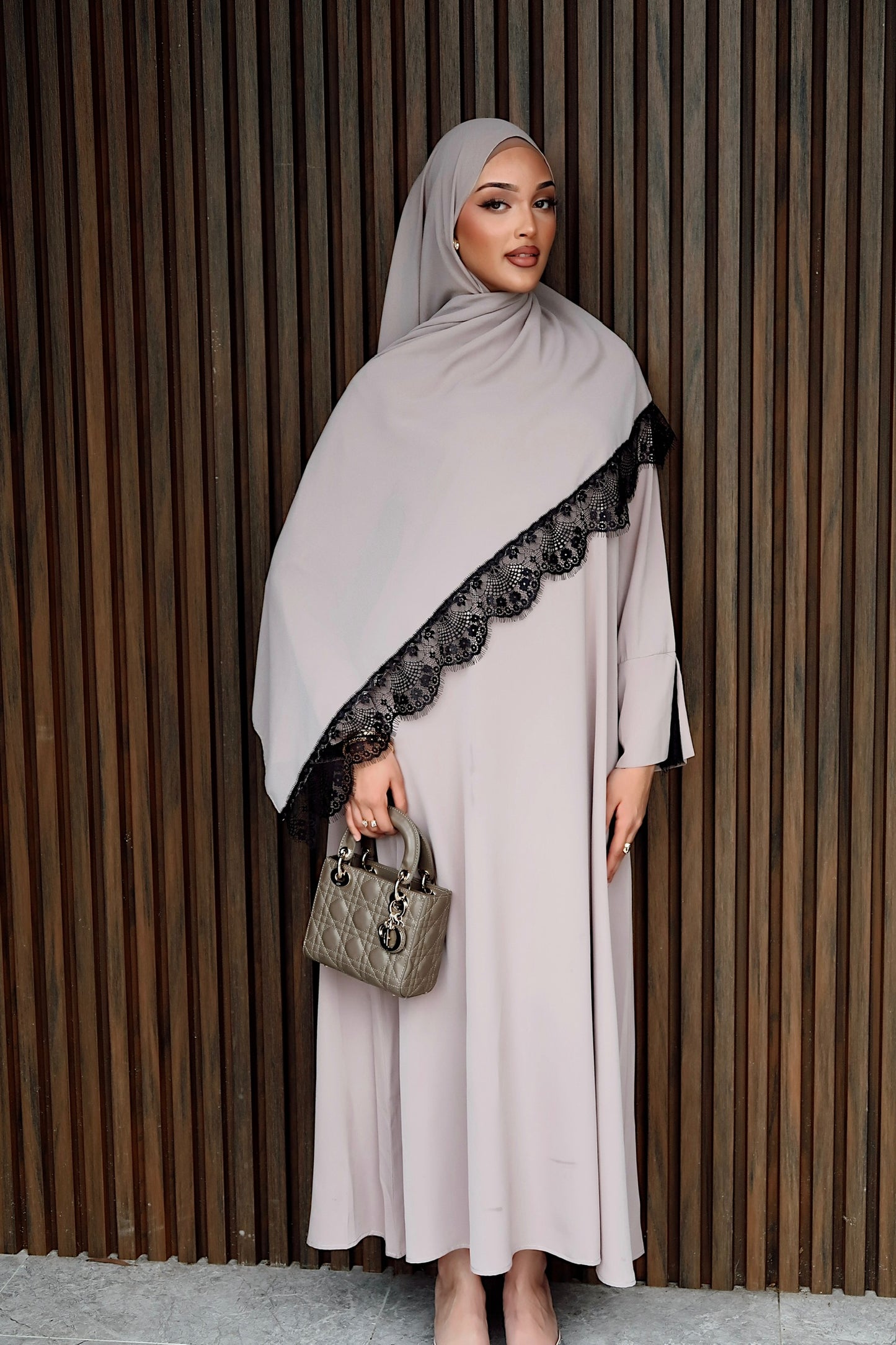 Malaki Lace Abaya