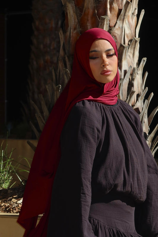 Burgundy Liquid jersey hijab