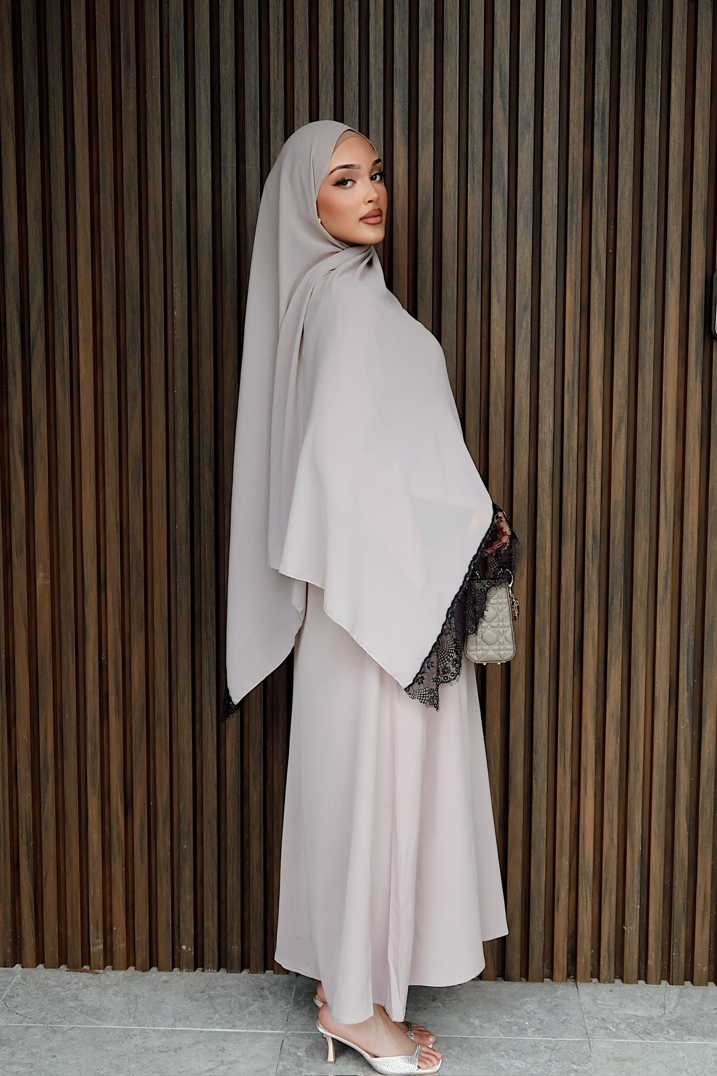 Malaki Lace Abaya