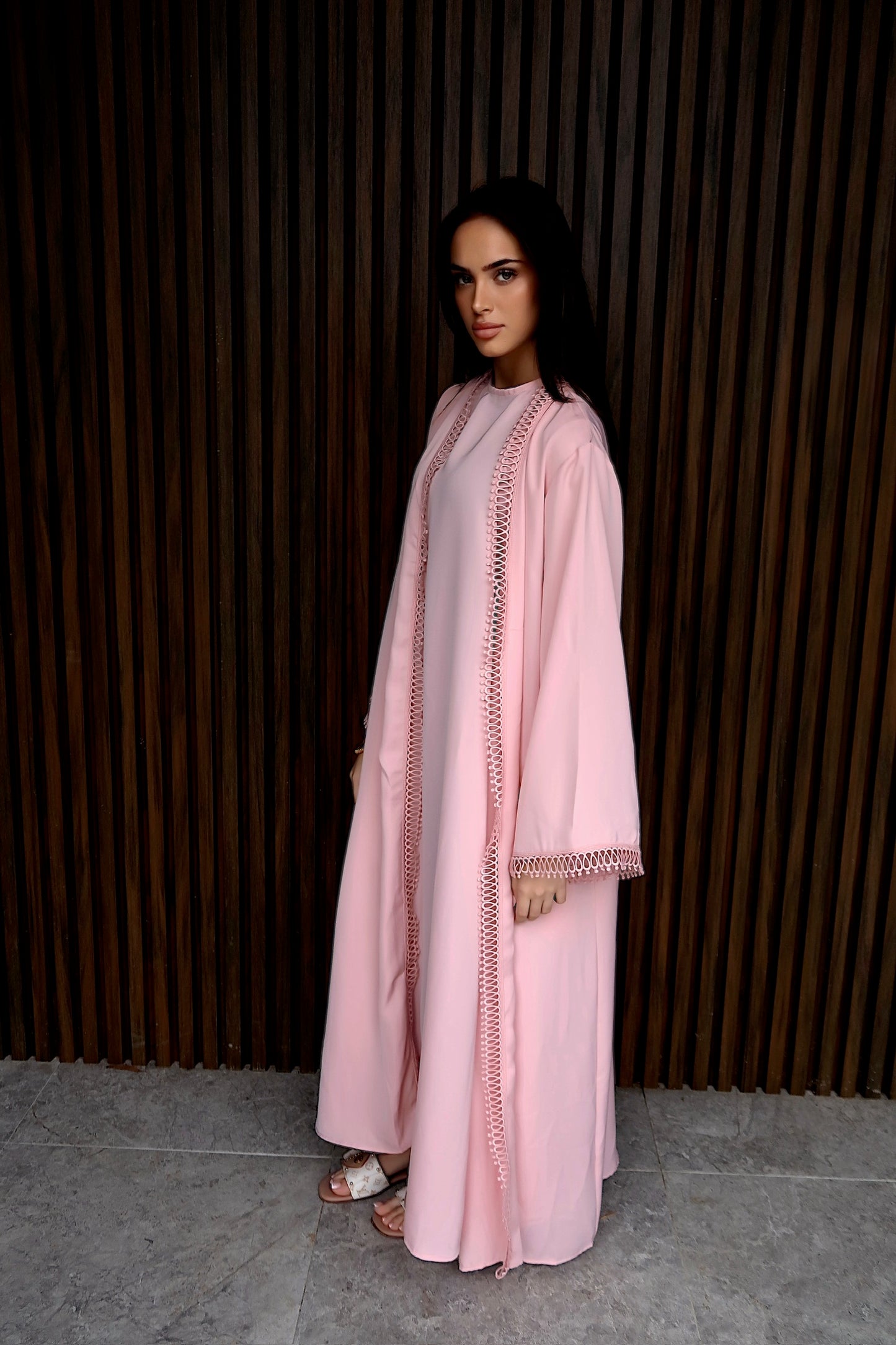 Qamari Abaya