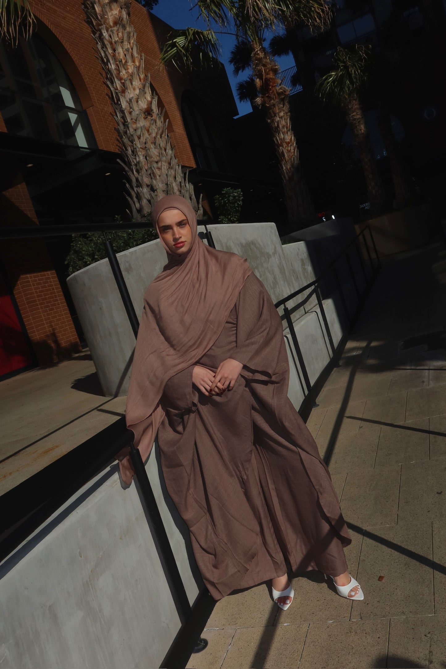 Aisha set