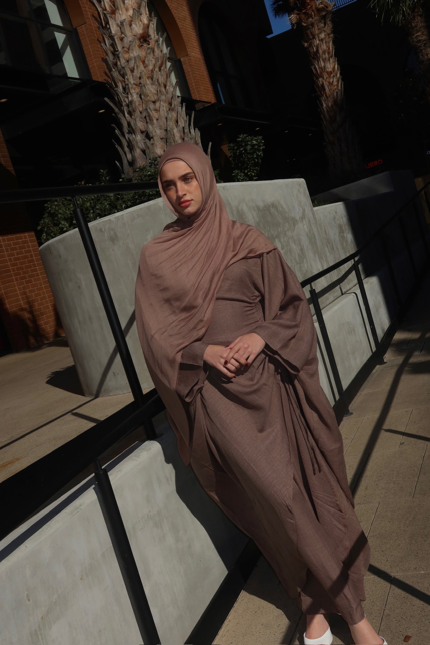 Aisha set