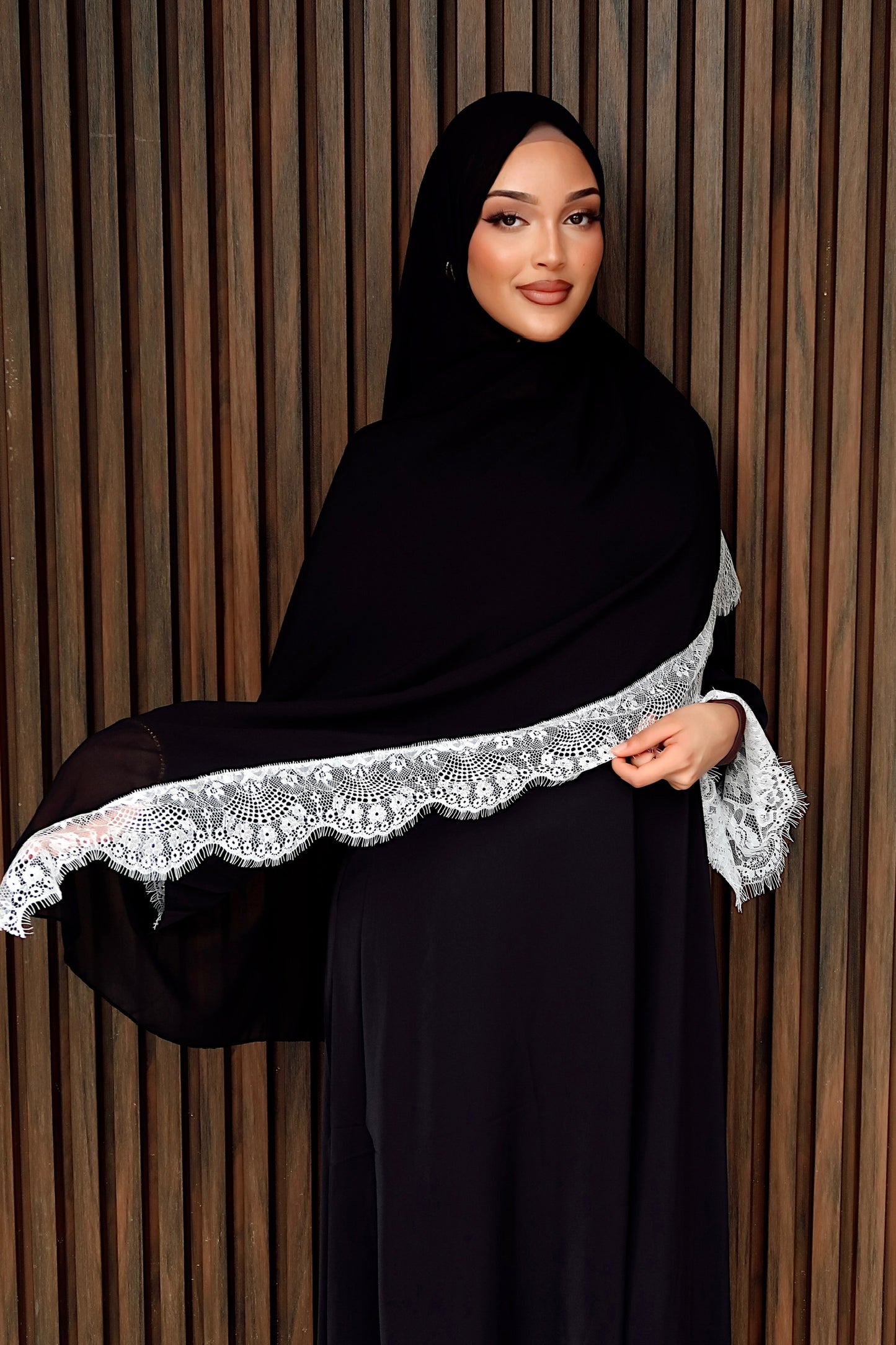 Malaki Lace Abaya