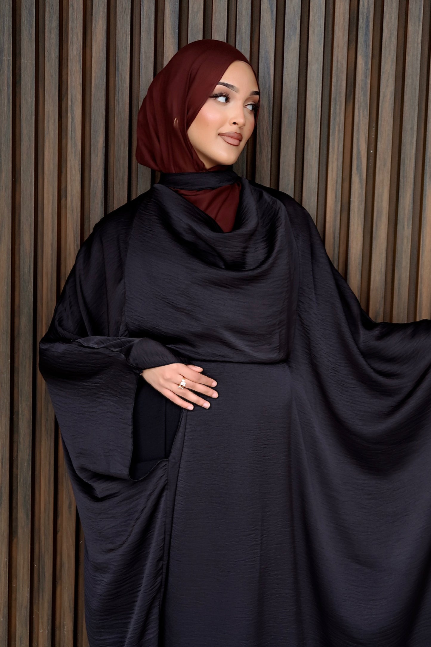 Noir silk butterfly Abaya