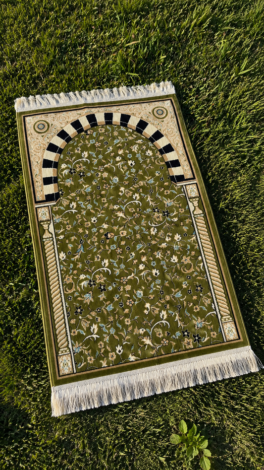 The Rawdah Prayer Mat