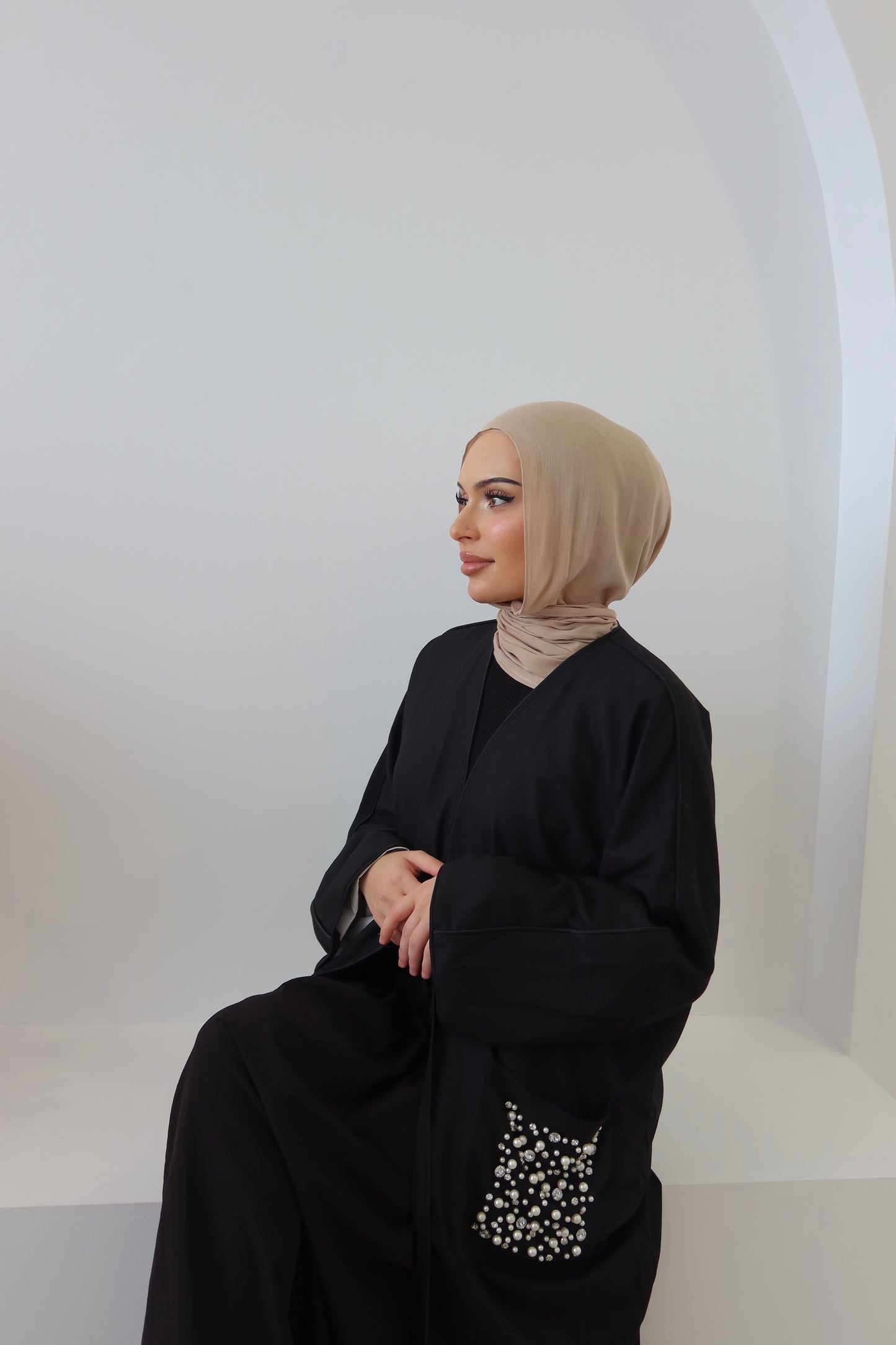 Pearl Abaya
